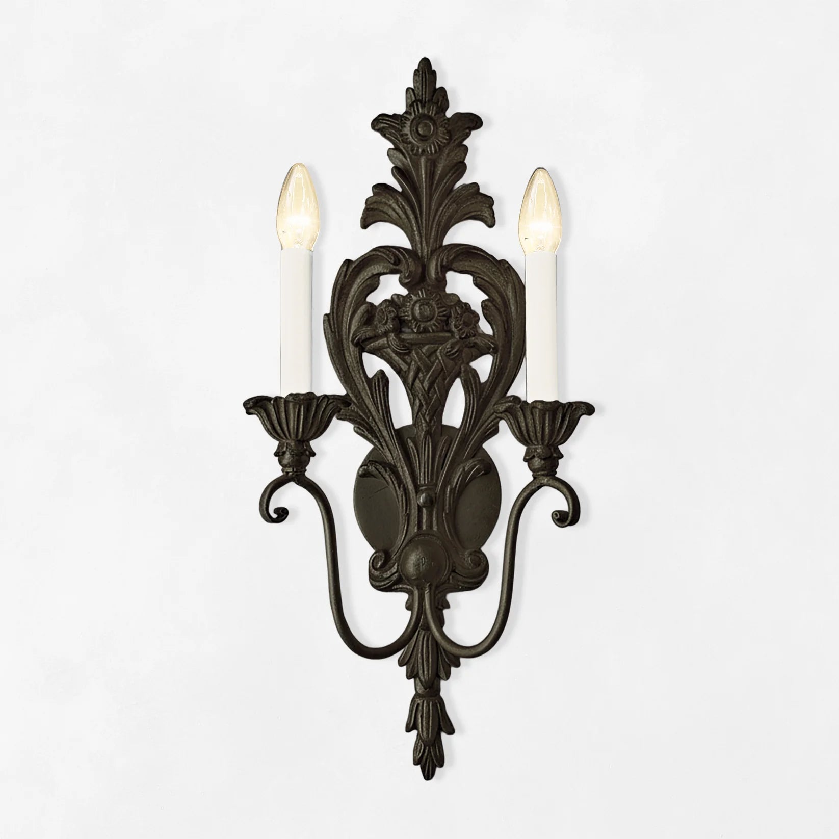 DC Concetta Sconce