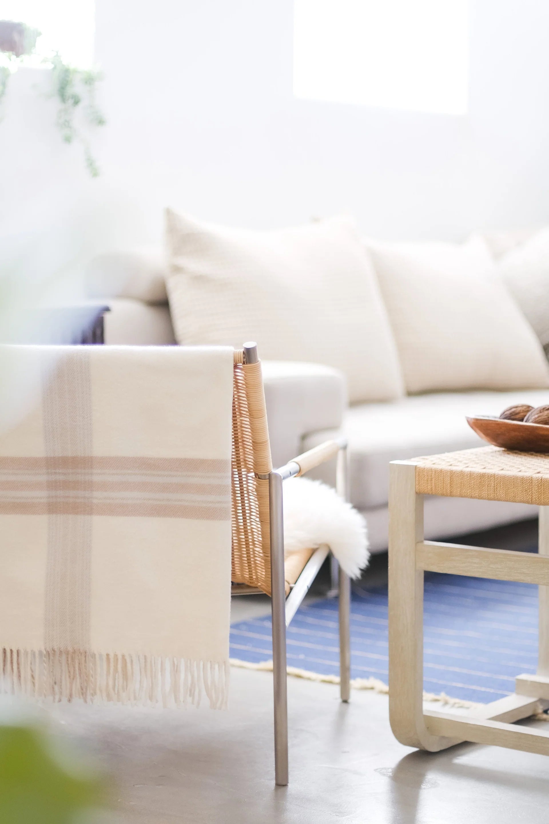 Pom Pom At Home Geneva Ivory/ Taupe Throw