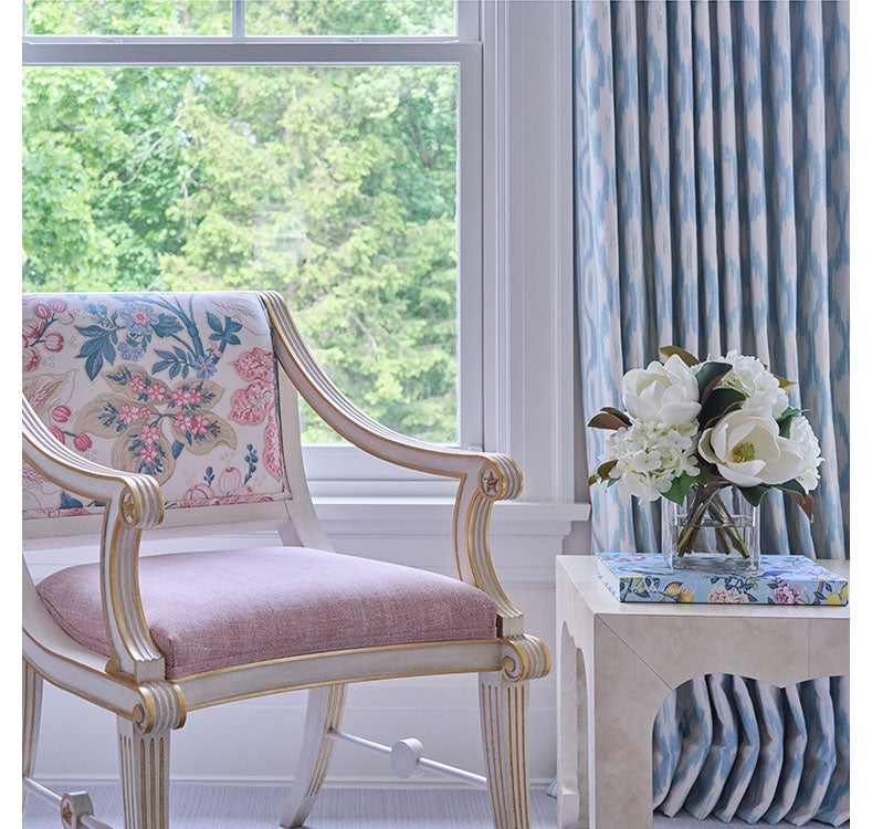 Diane James Magnolia And Hydrangea In Square Vase