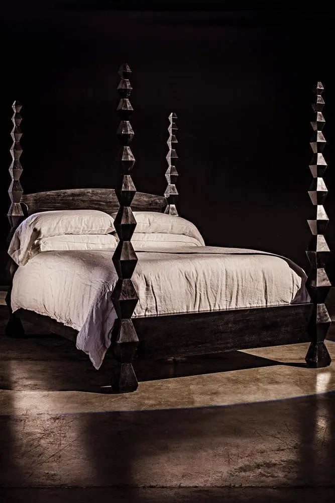 Noir Brancusi Bed