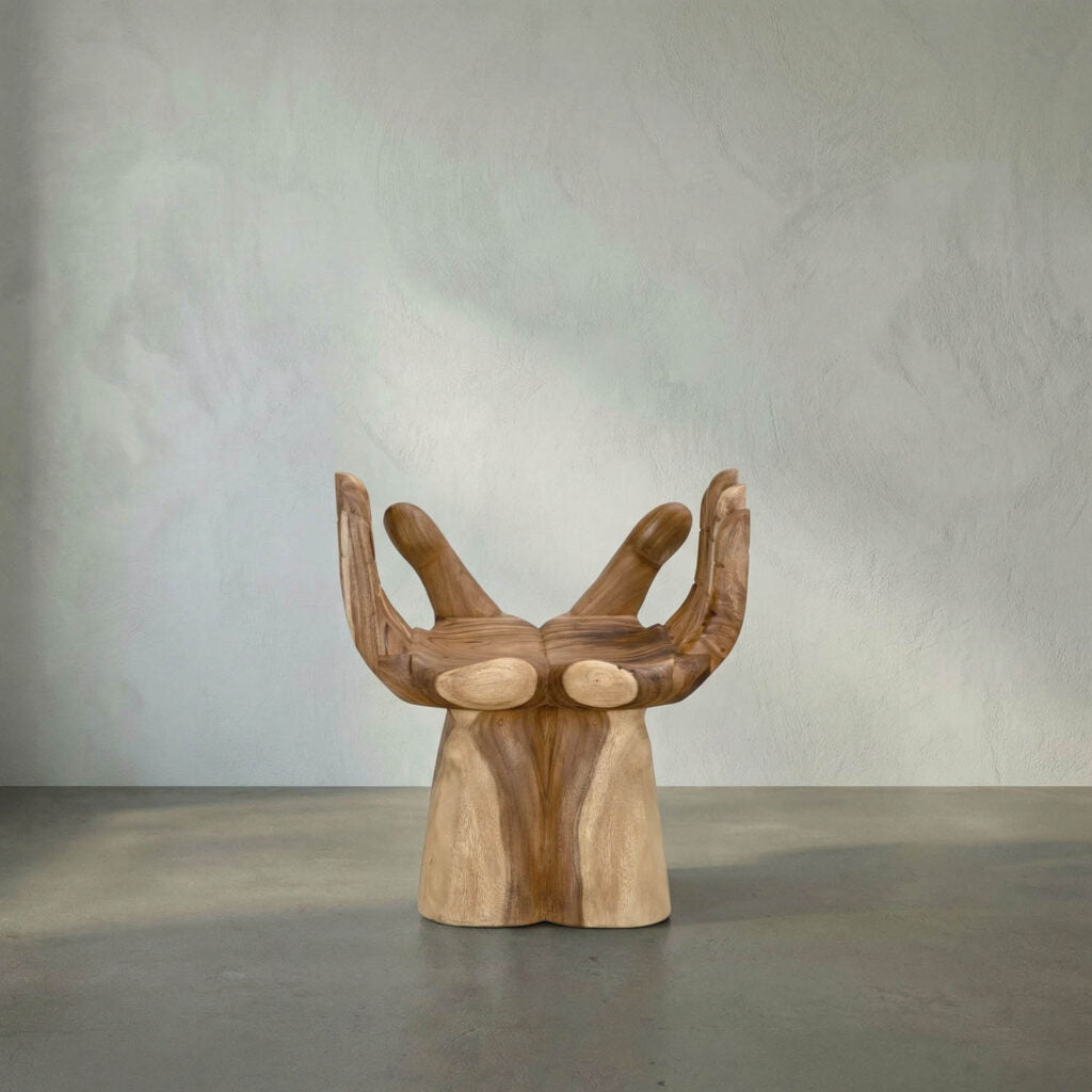 Noir Le Main Chair
