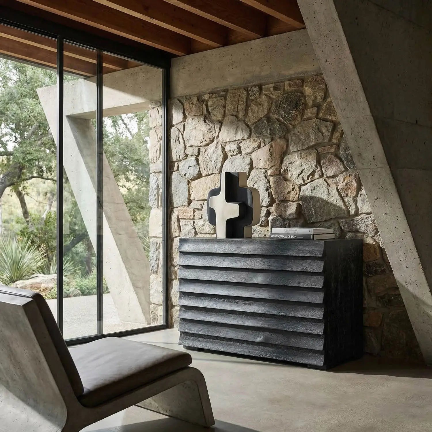 Noir Pacelli Console