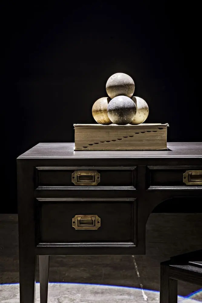 Noir Africa Desk
