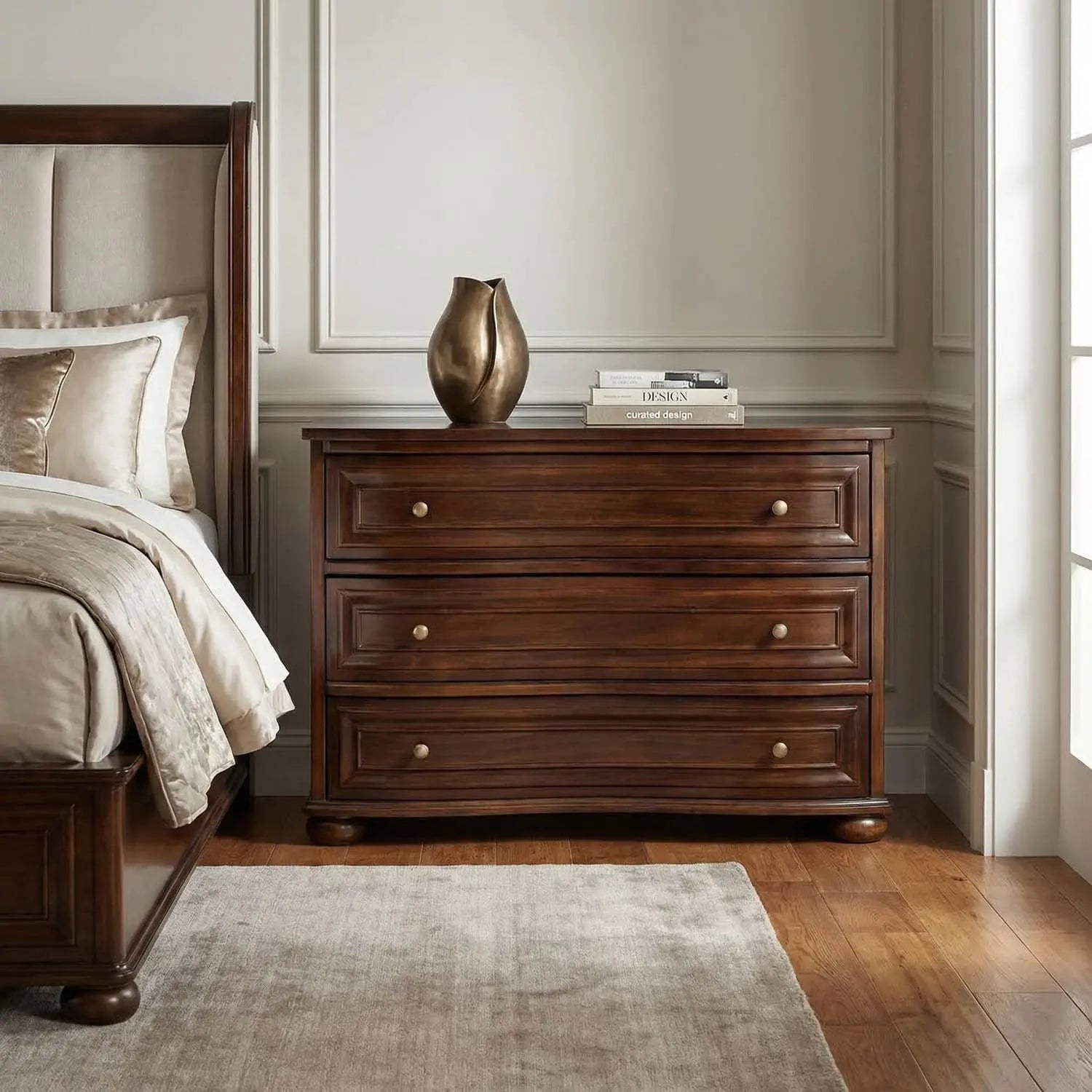 Noir Lauren Dresser, Hand Rubbed Brown