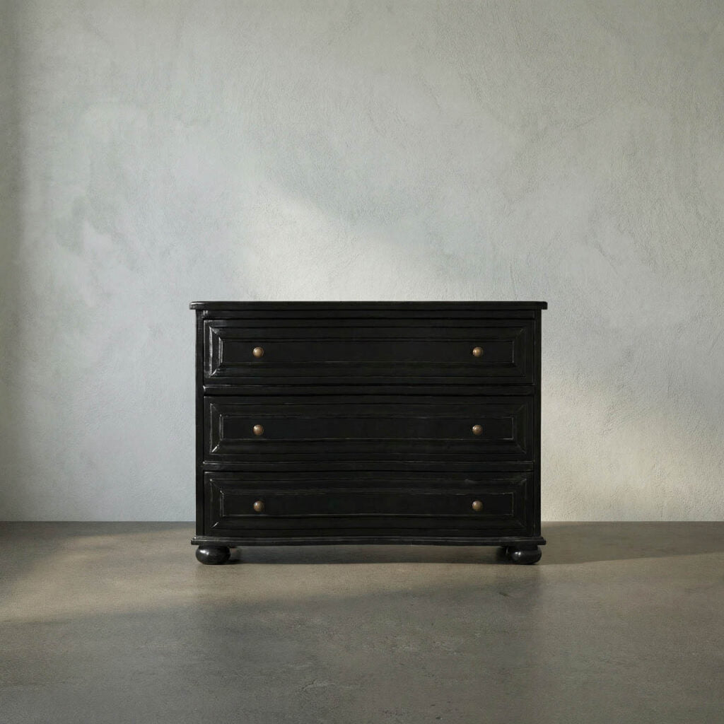 Noir Lauren Dresser,Hand Rubbed Black