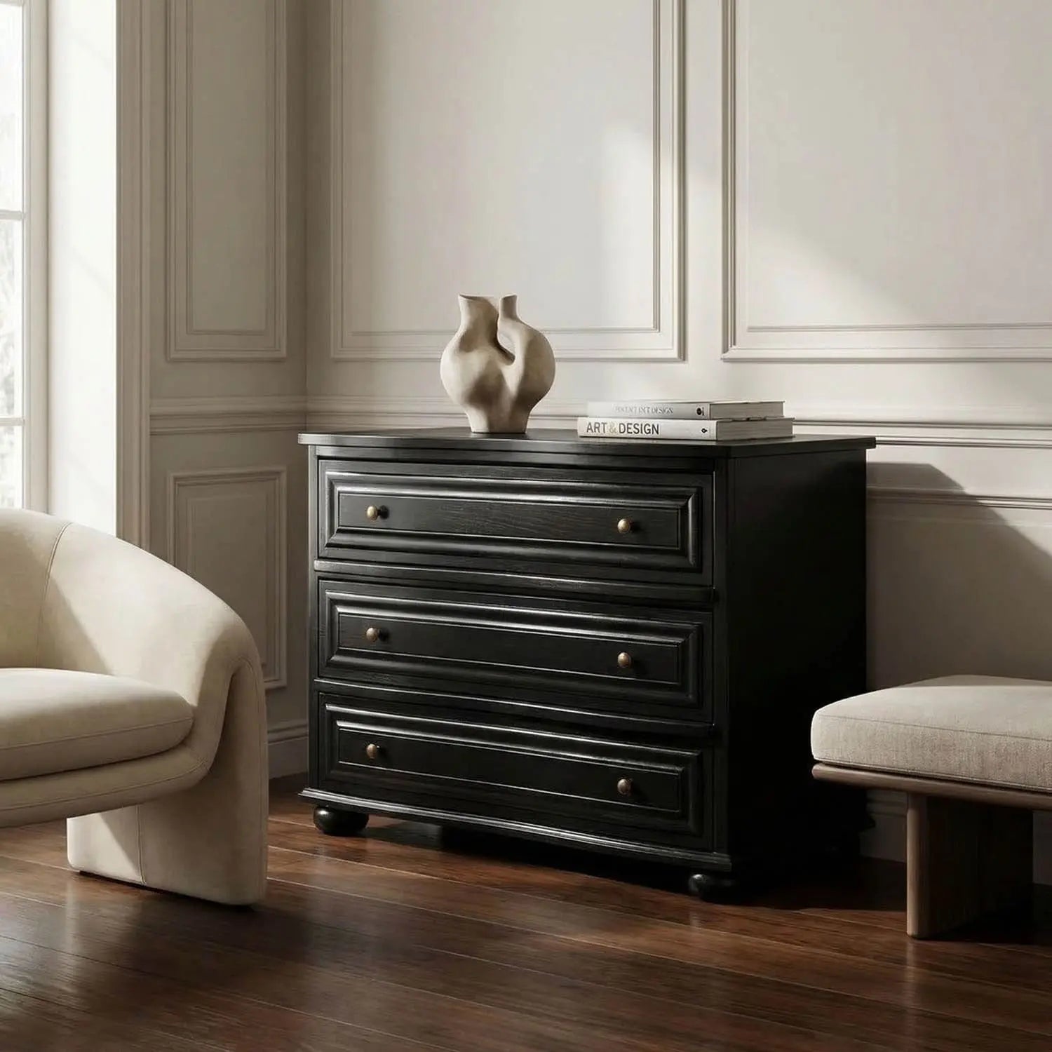 Noir Lauren Dresser,Hand Rubbed Black