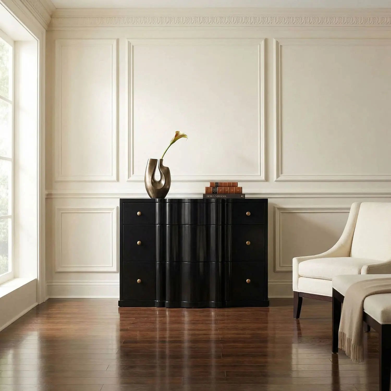 Noir Kiss Dresser