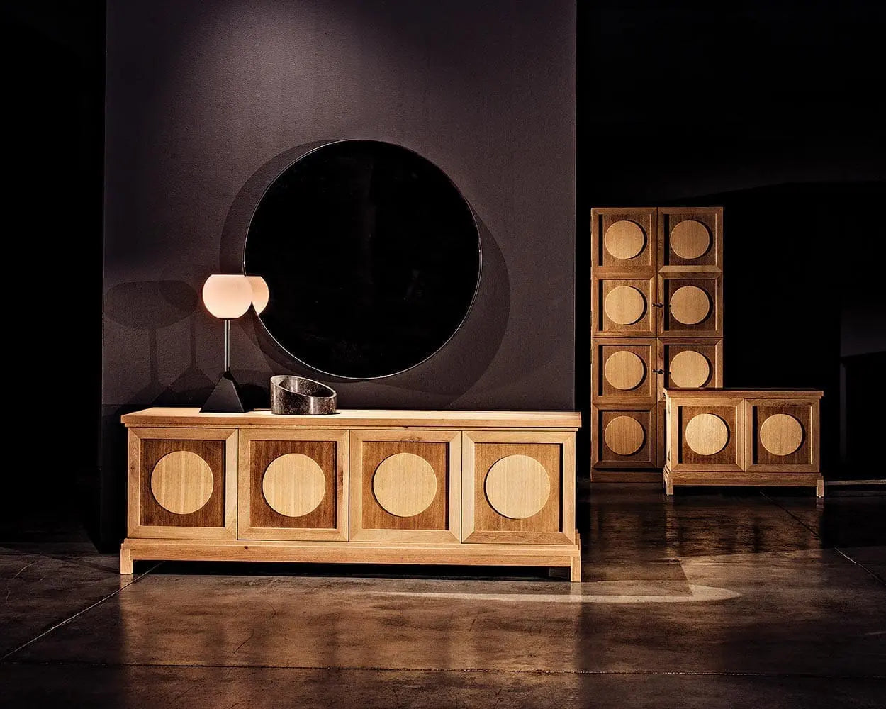 Noir Wellington Hutch, White Oak