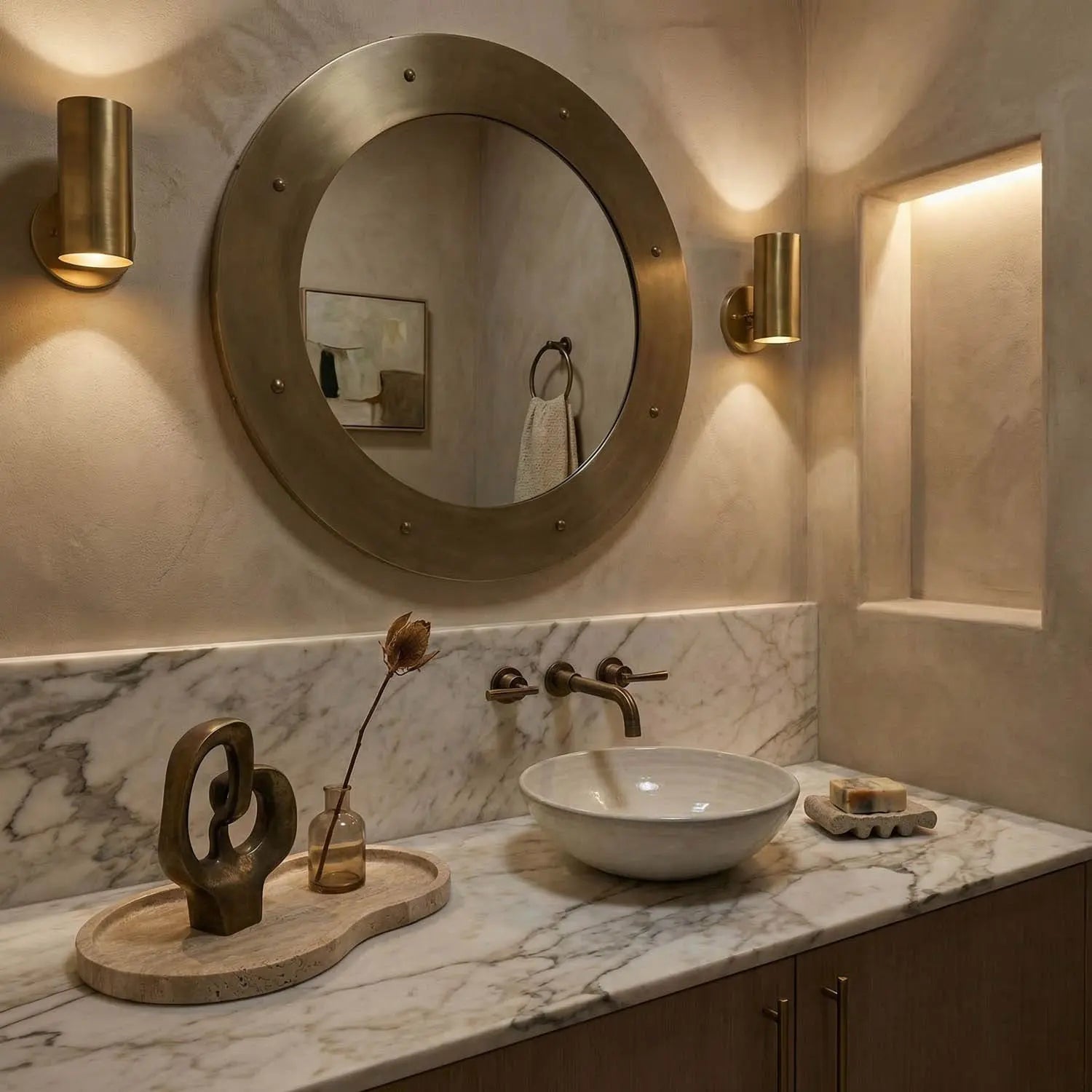 Noir Clay Mirror, Large, Metal With Brass Finish