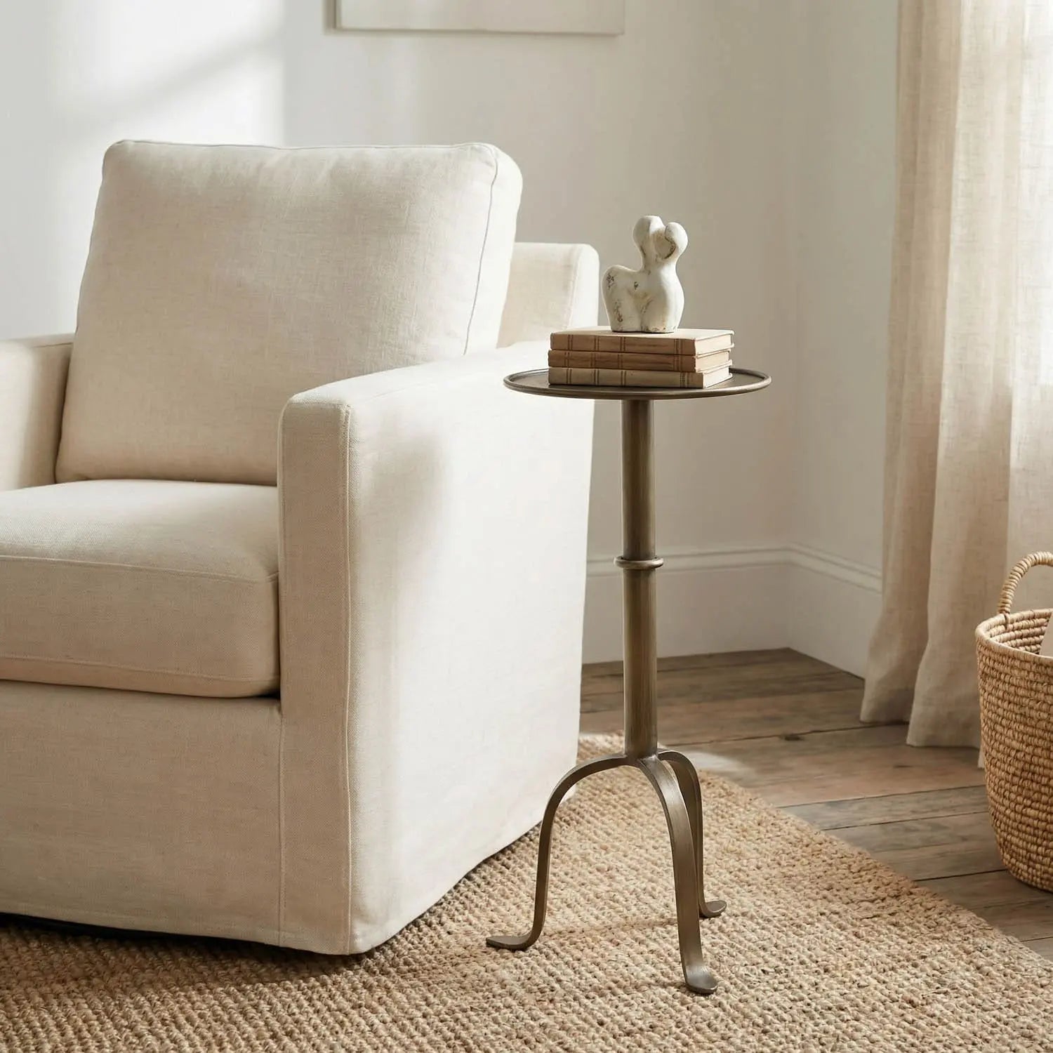 Noir Tini Side Table