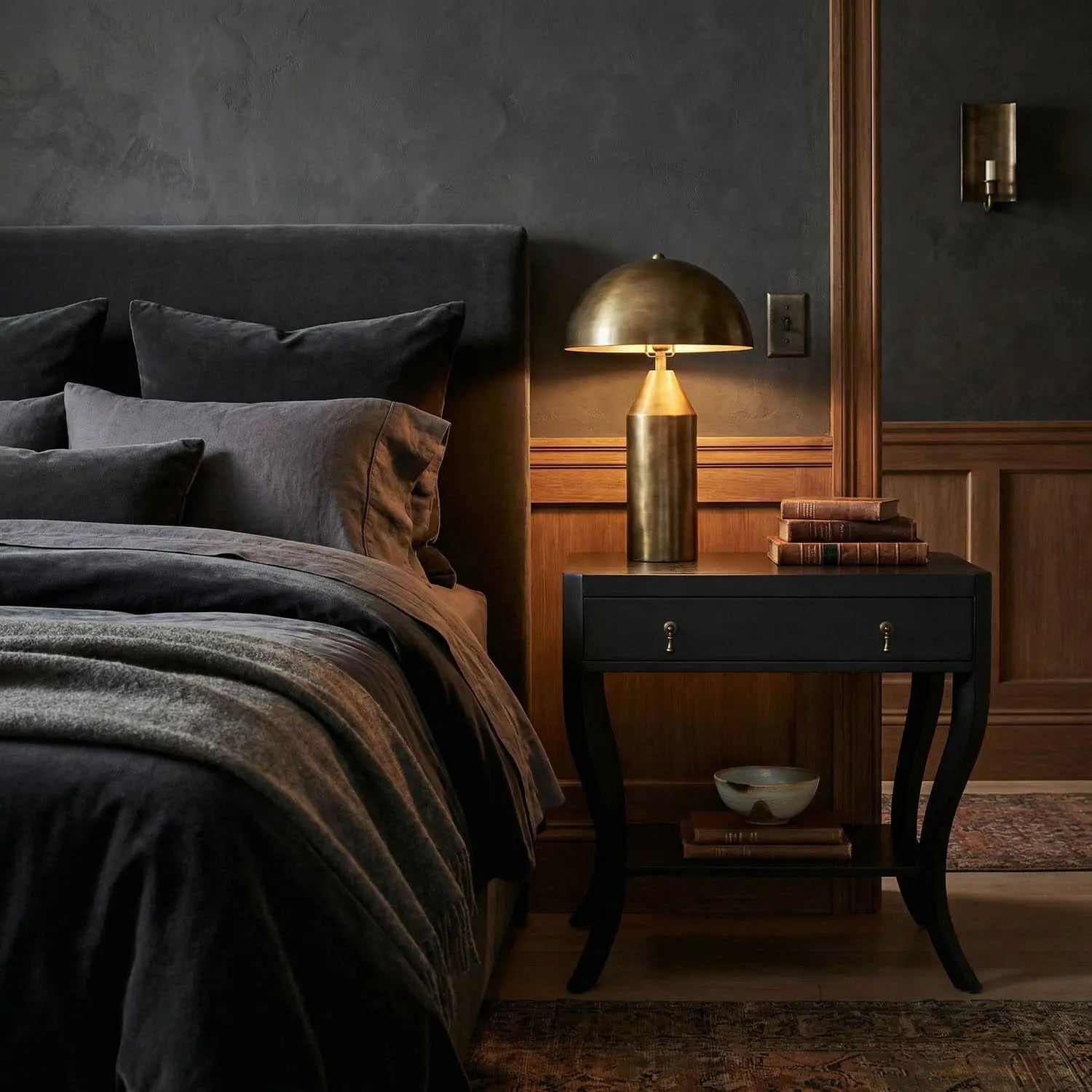 Noir Weldon Side Table