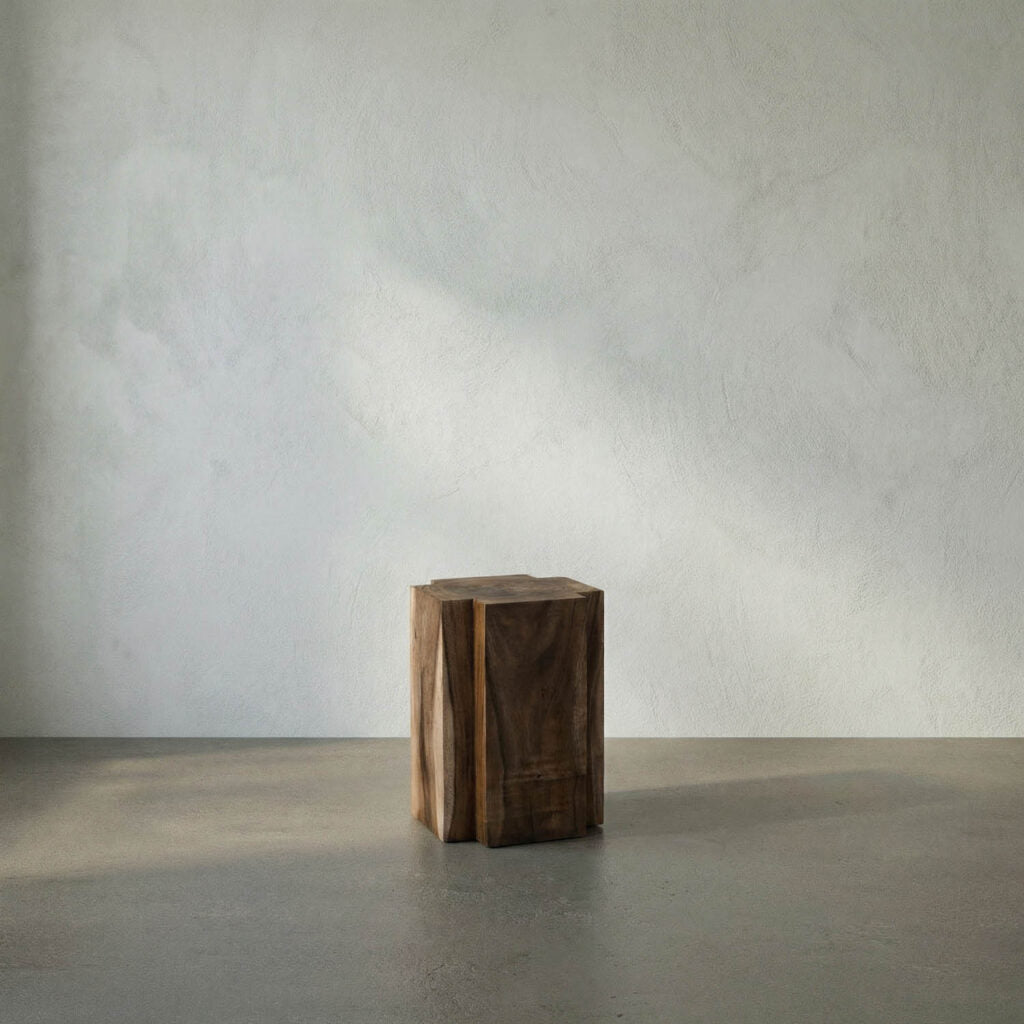 Noir Haru Side Table, Teak