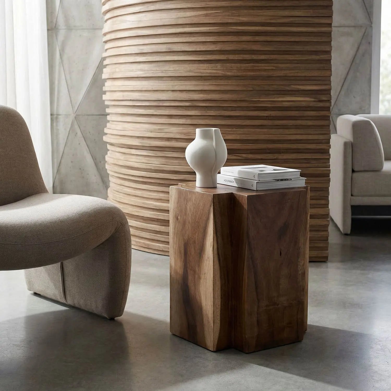 Noir Haru Side Table, Teak