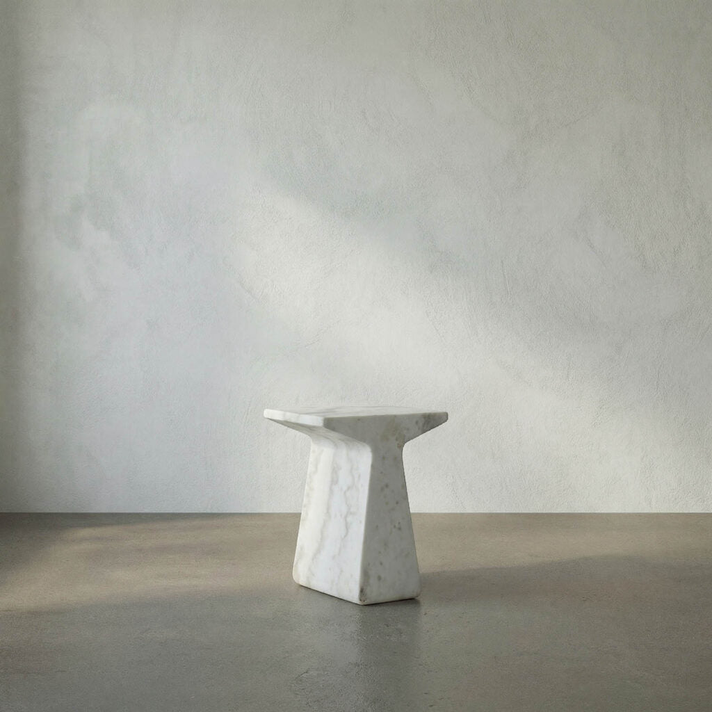 Noir Finn Side Table
