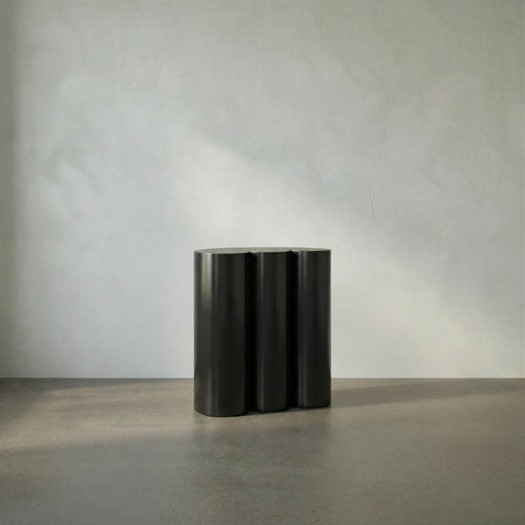 Noir Bast Side Table