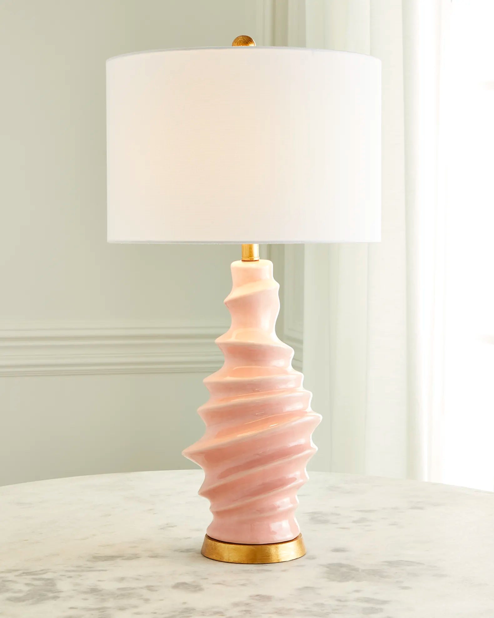 Old World Design Connelly Lamp