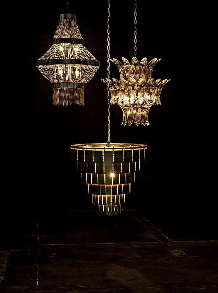 Noir King Chandelier