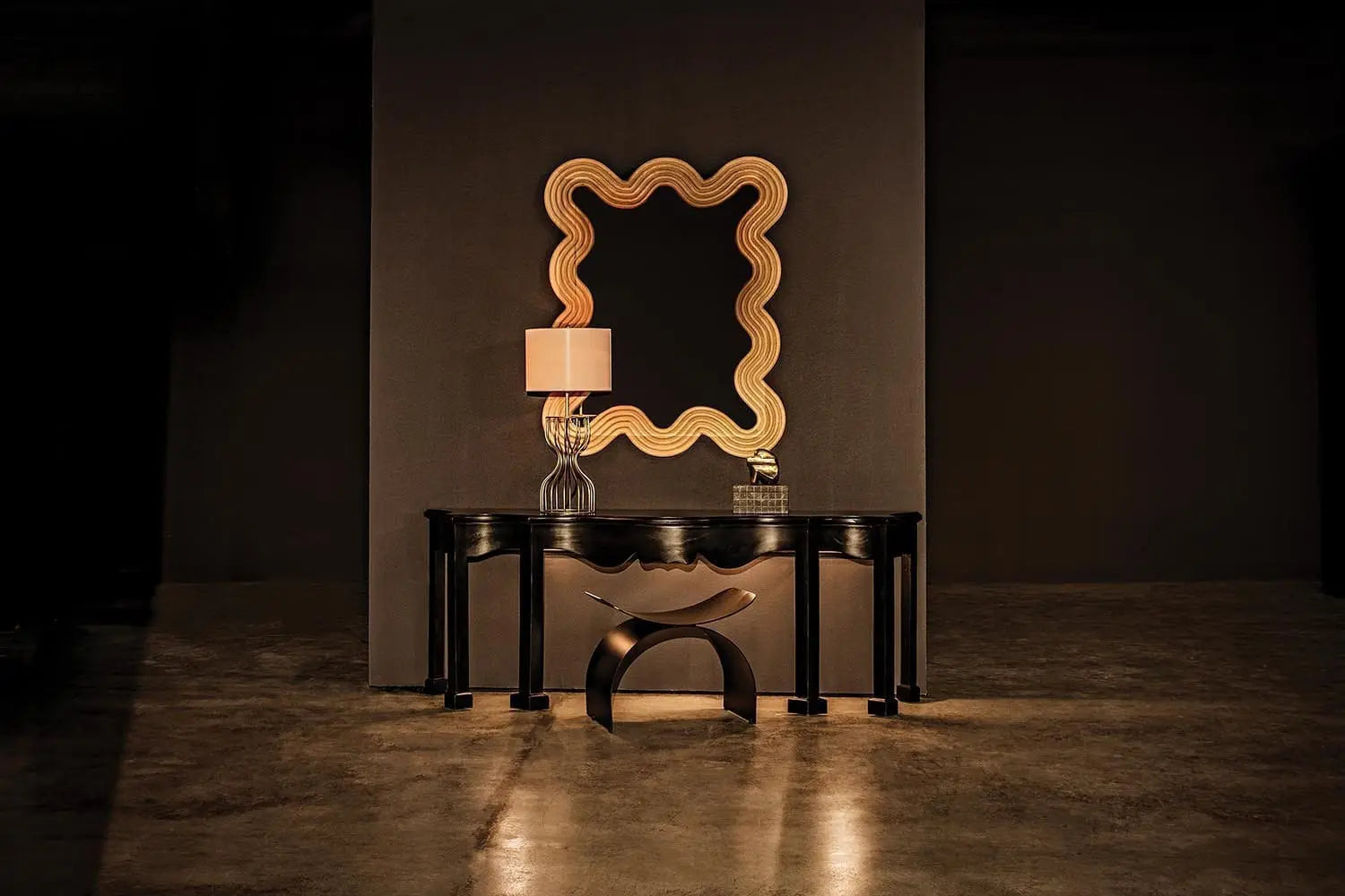 Noir Perry Table Lamp With Shade, Metal With Brass Finish