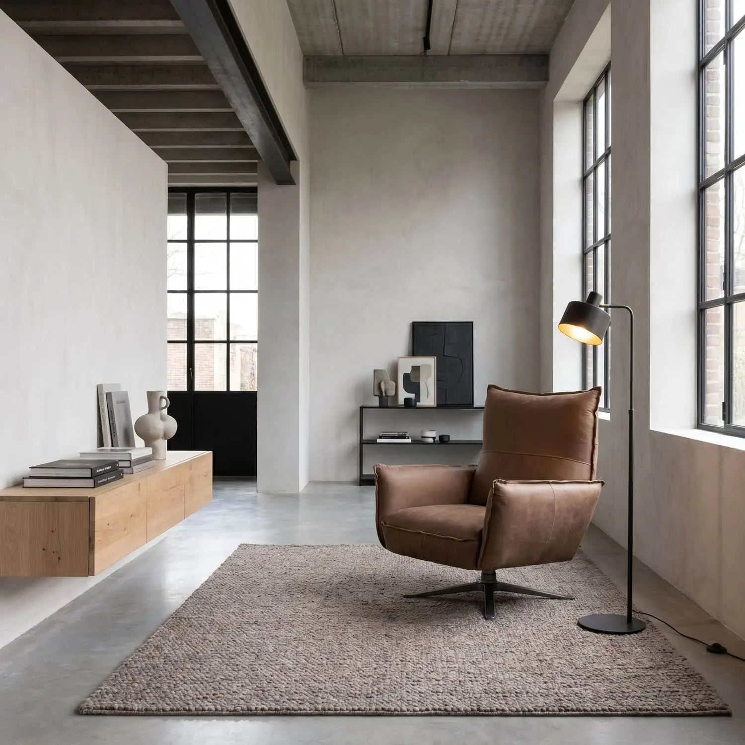 Noir Lawrenceville Swivel Chair
