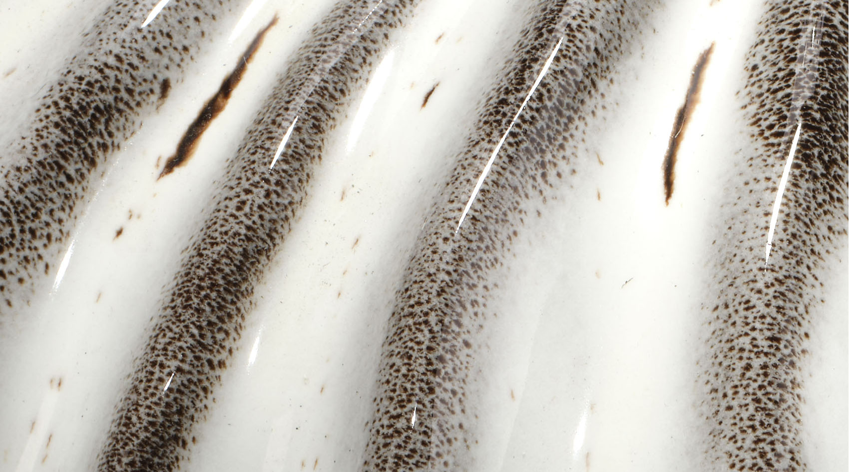 Jamie Young Reef Ceramic Table Lamp With Linen Shade