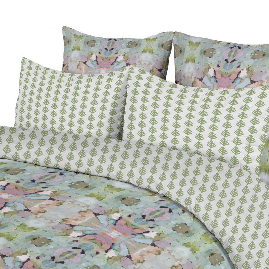 Bargain Basement Laura Park Twin Martini Olives Comforter Set