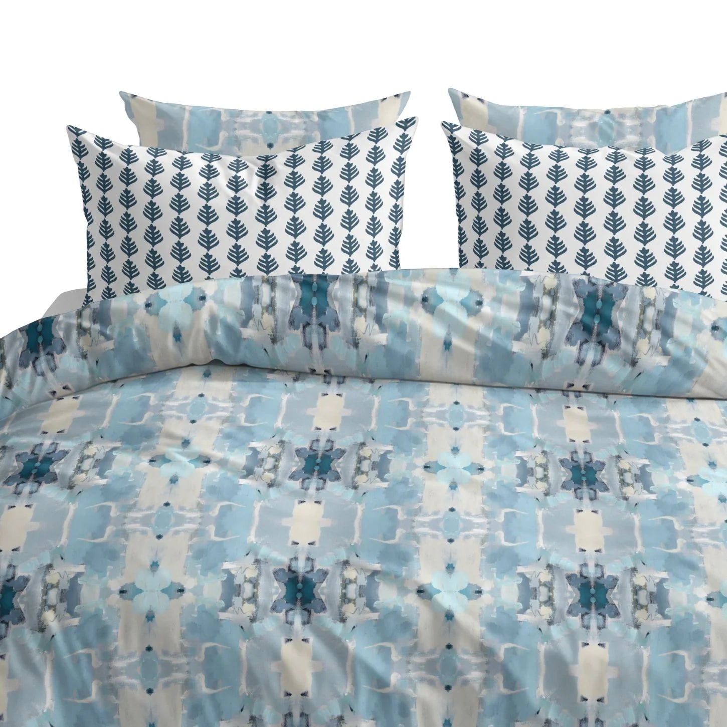 Laura Park Comforter Set