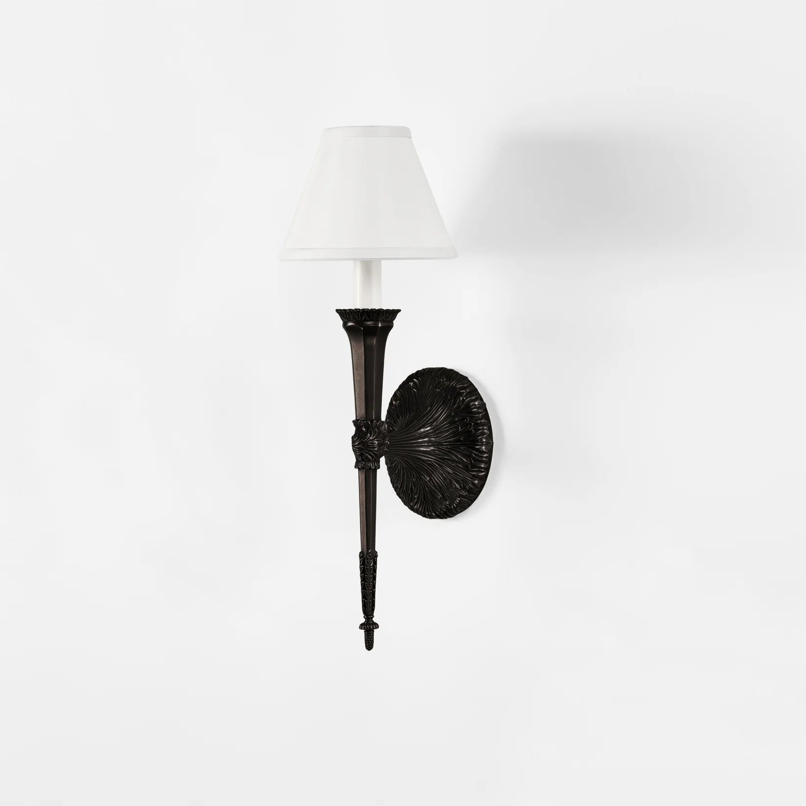 DC Oliver Sconce