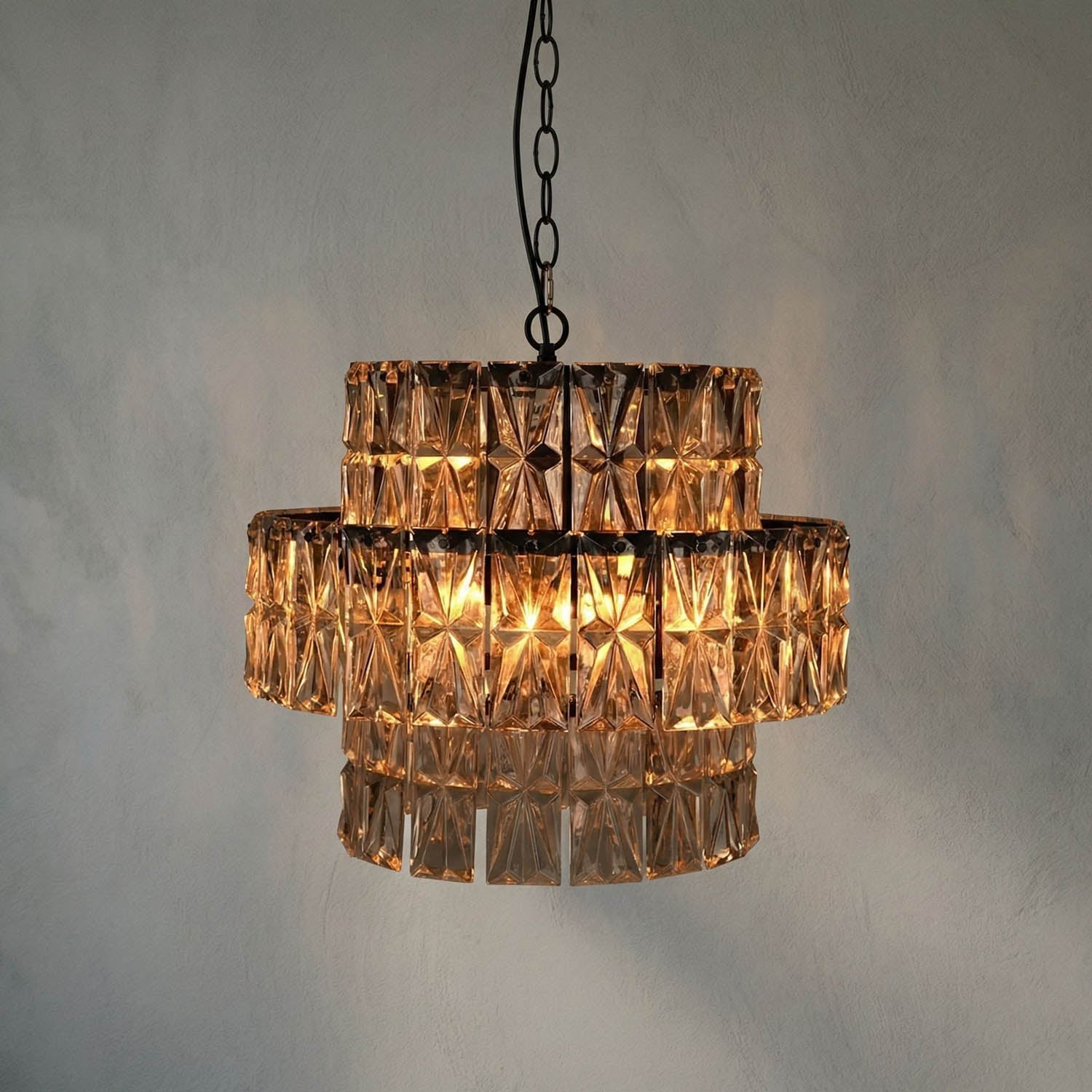 Noir Nuuk Chandelier
