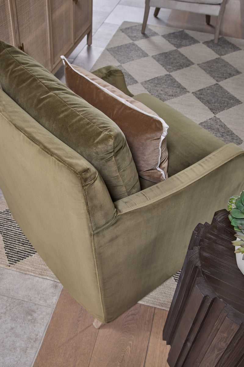 Essentials For Living Roma Accent Table