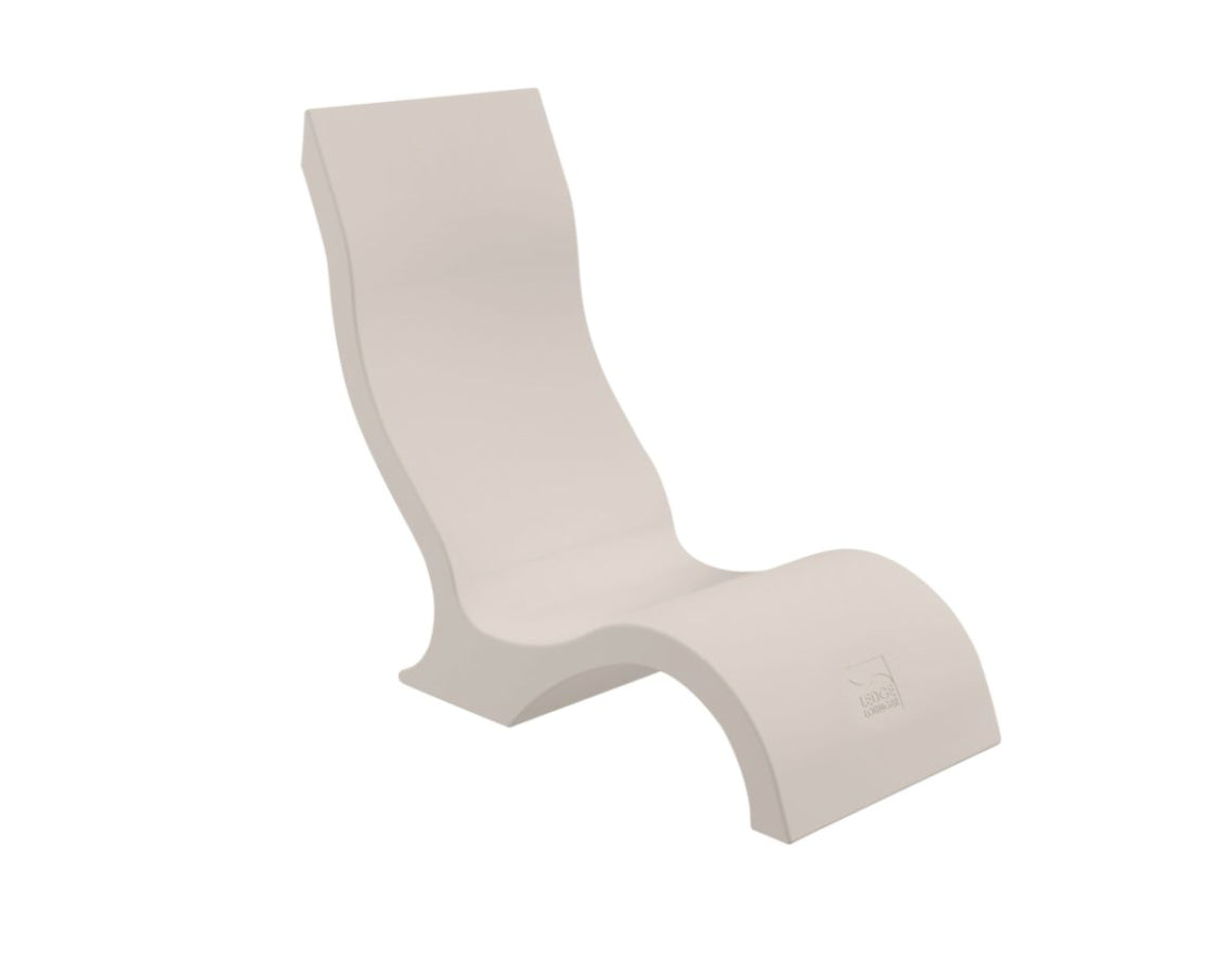Ledge Lounger Signature Chair