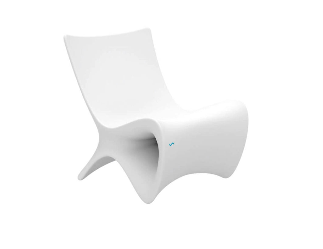 Ledge Lounger Autograph Chair