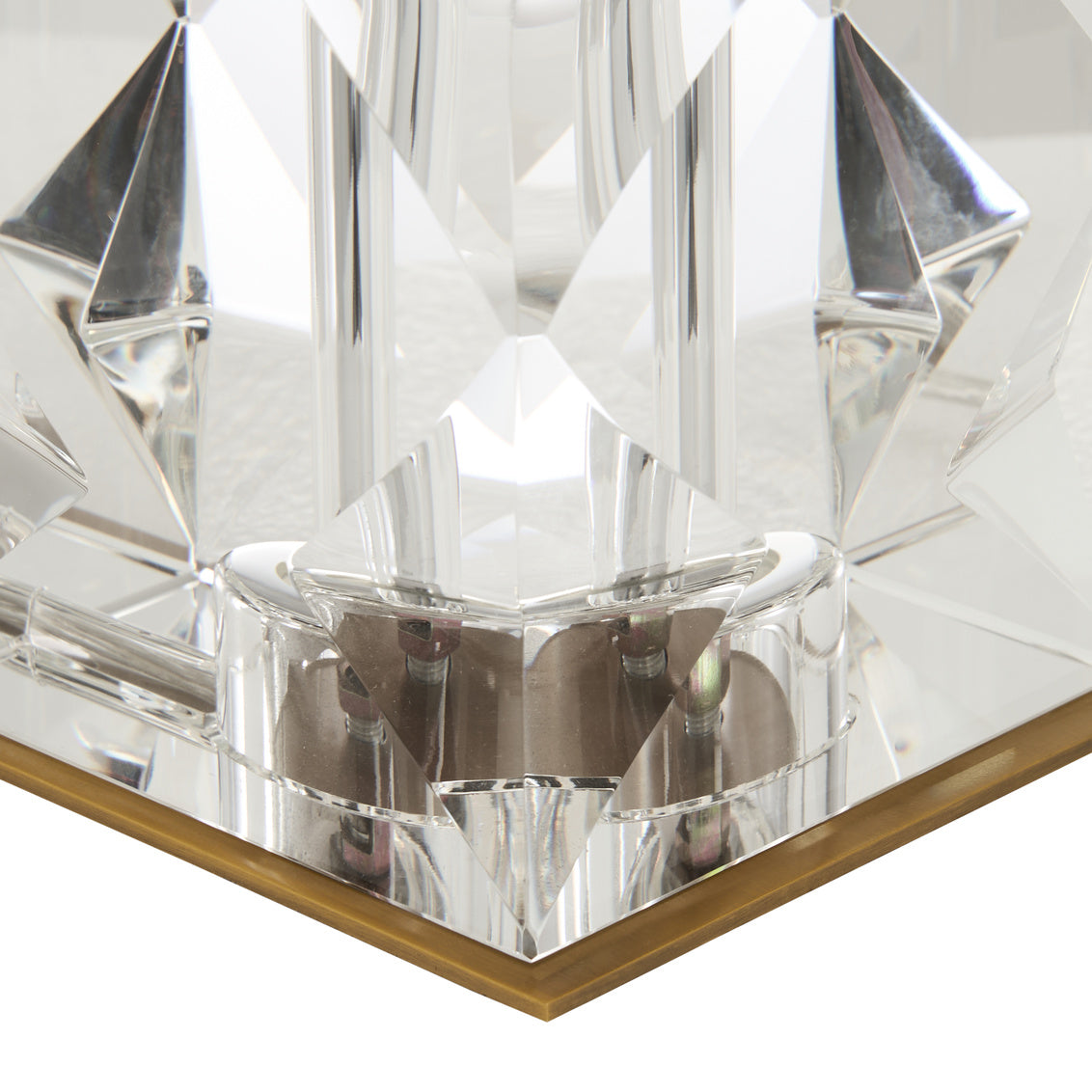 Wildwood Genevieve Lamp