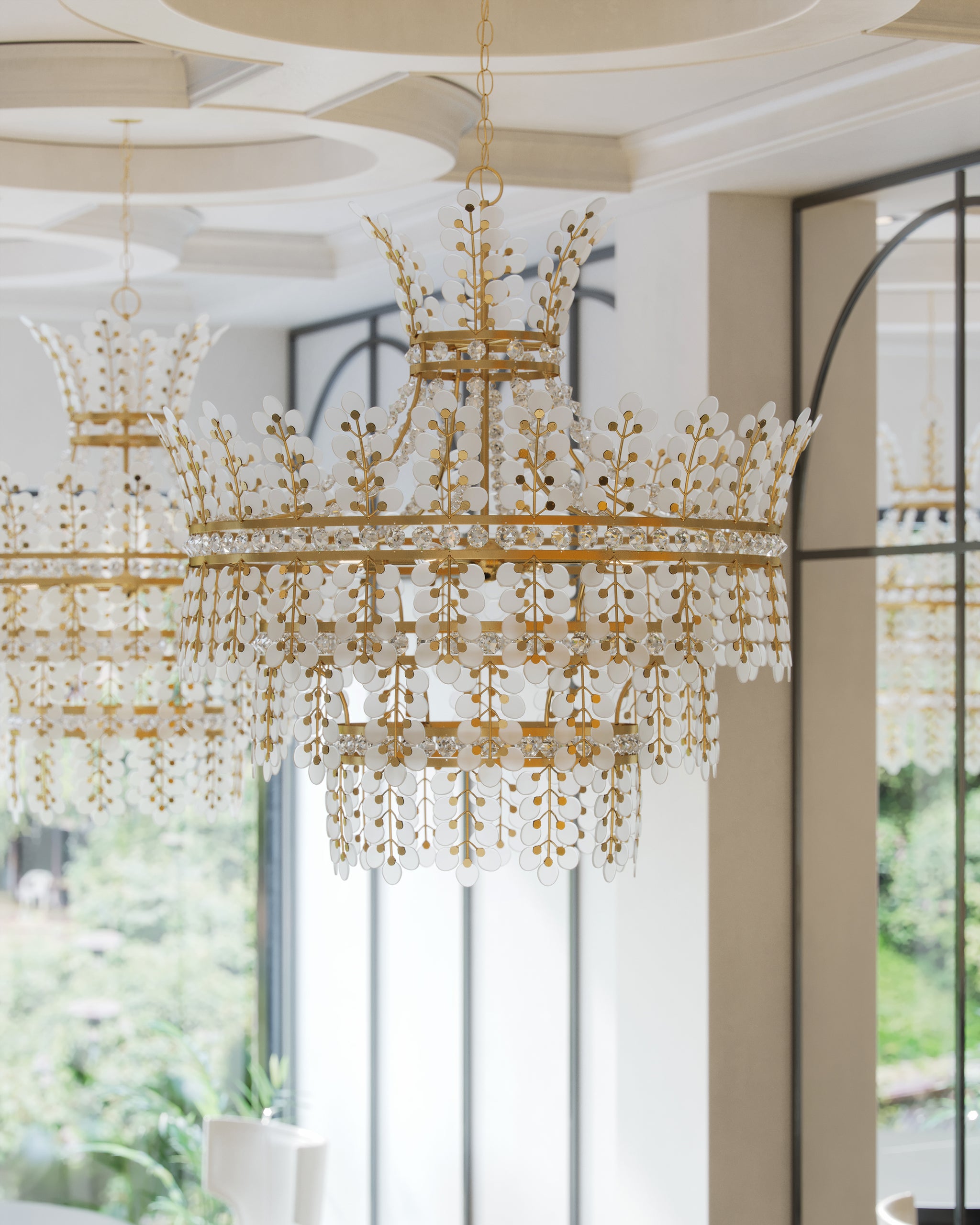 Currey & Company Bradshaw Chandelier