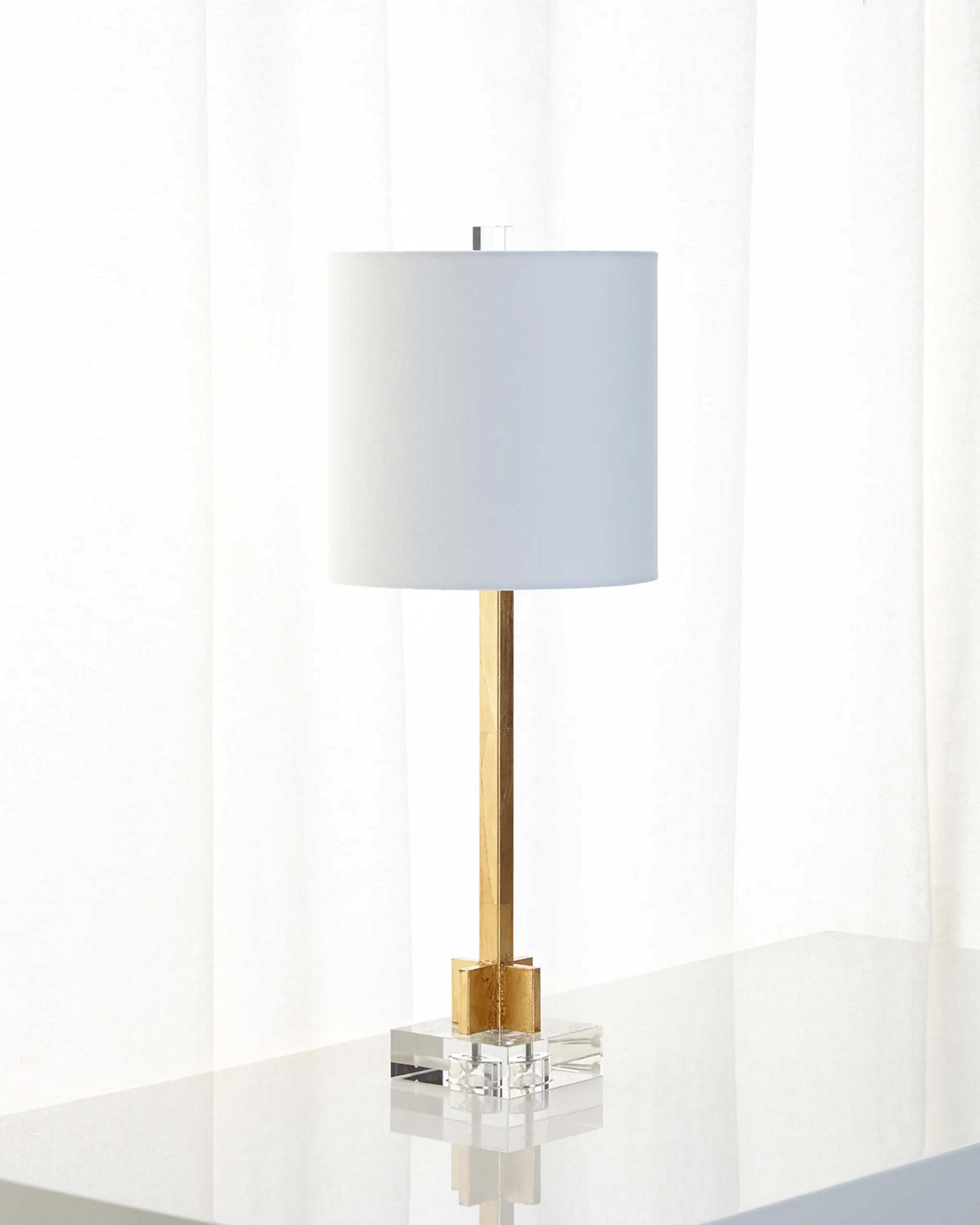 Old World Design Abita Lamp