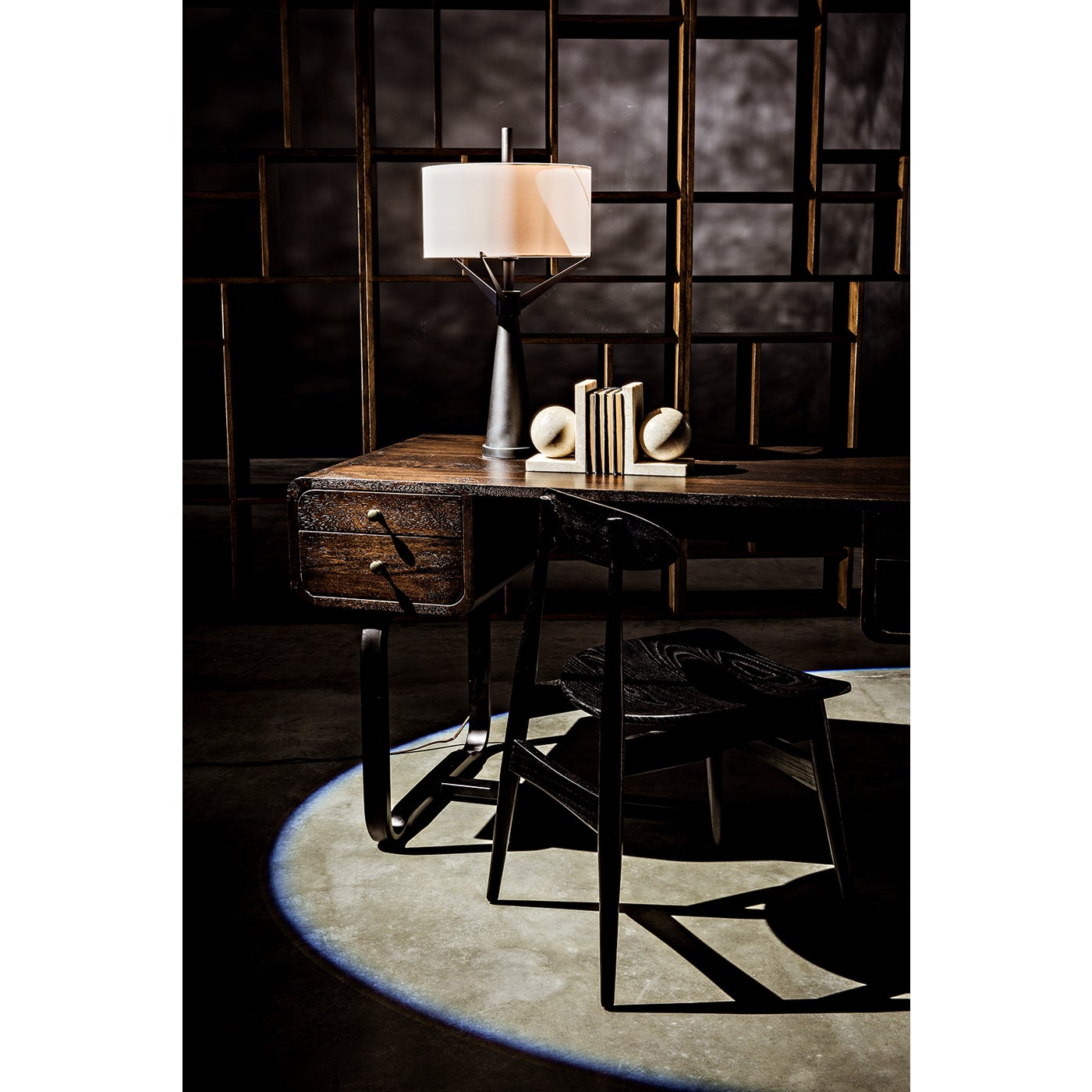 Noir Surf Chair