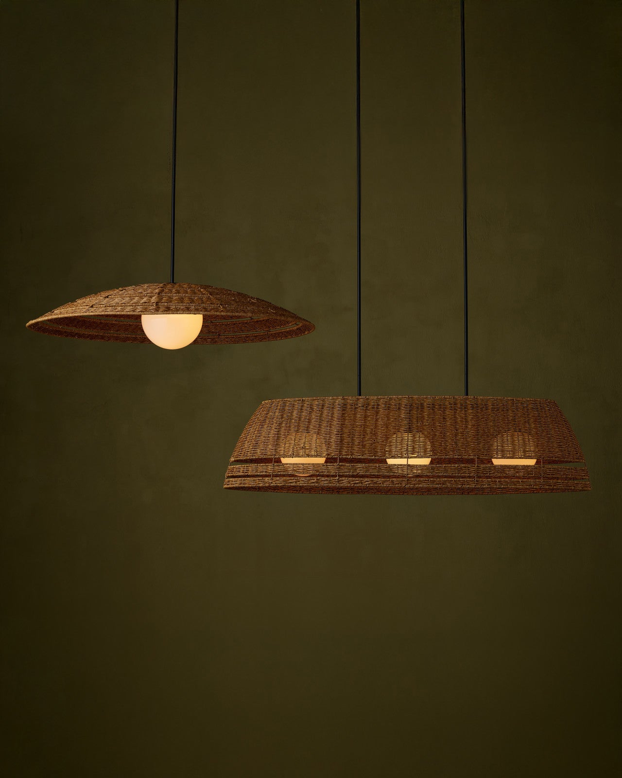 Currey & Company 52.75" Barbary Oval Outdoor 3 Light Chandelier