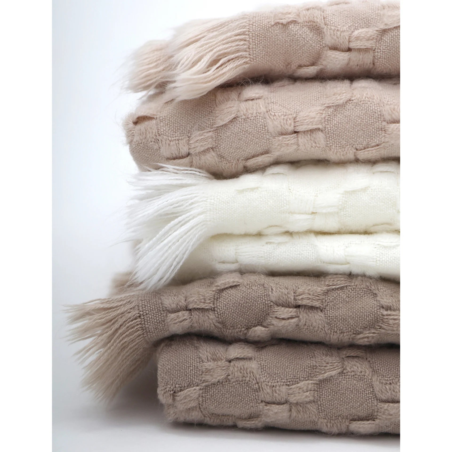 Pom Pom At Home Delphine Oversized Throw