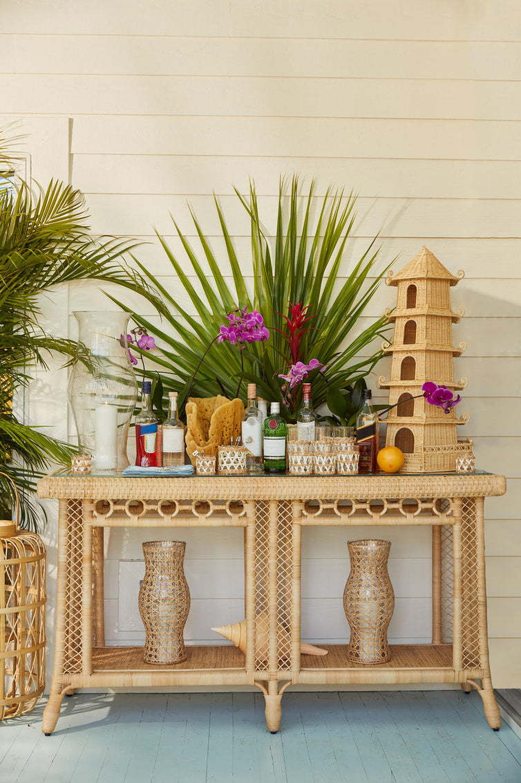 Chelsea House Amanda Lindroth Hope Town Console