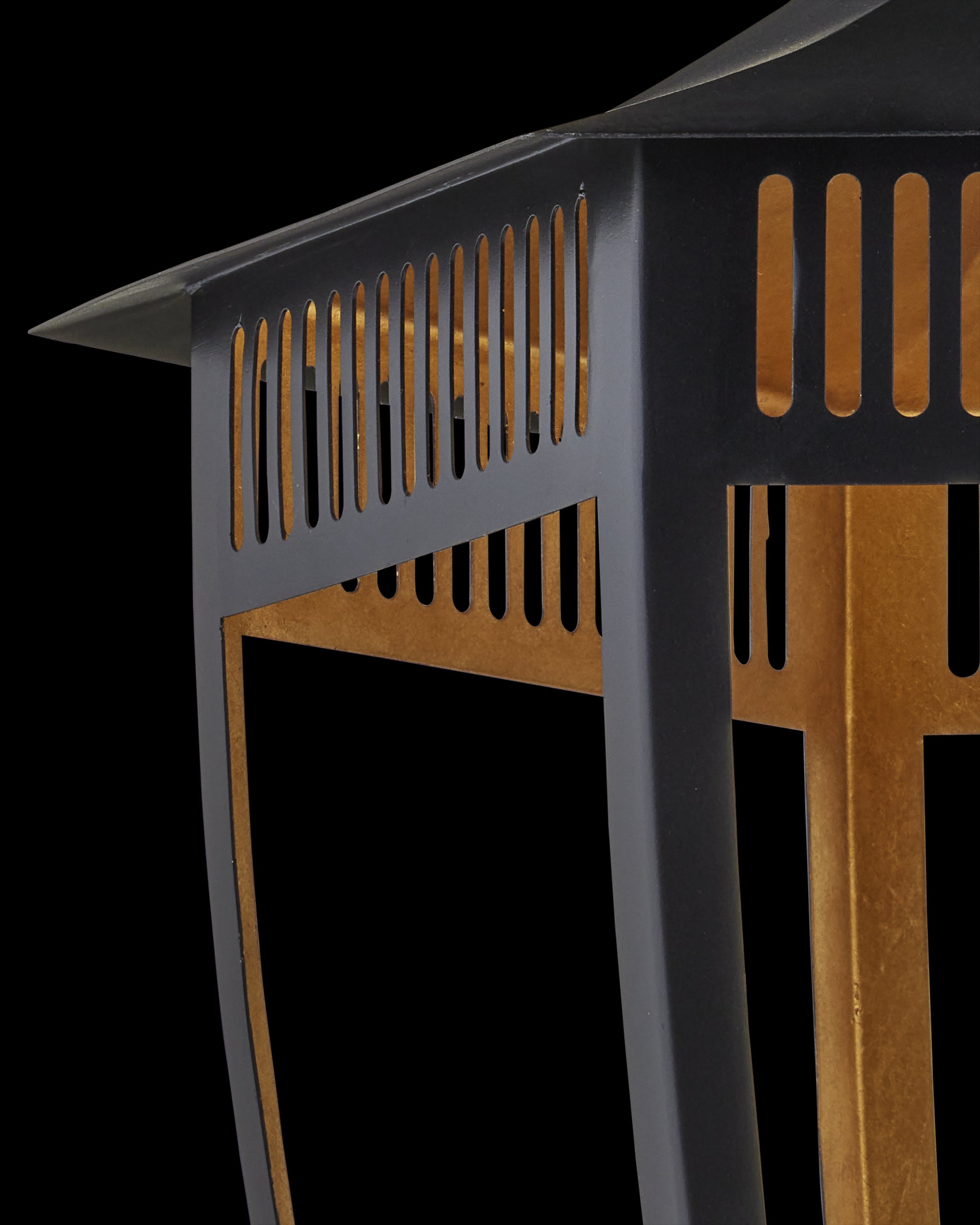 Currey & Company Wycombe Lantern