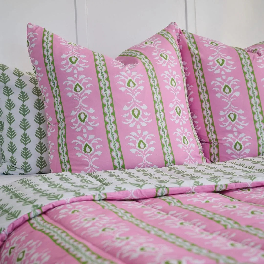 Laura Park Comforter Set