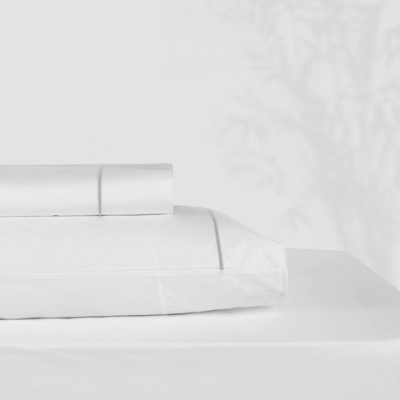 Bovi Classic Hotel Sheet Set