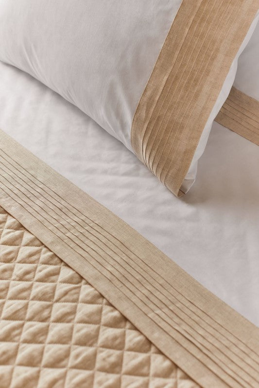 Bovi Pleated Linen Bedding
