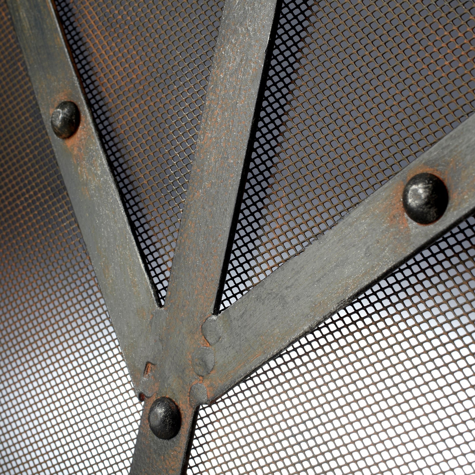 Lincoln Fire Screen By Cyan Design