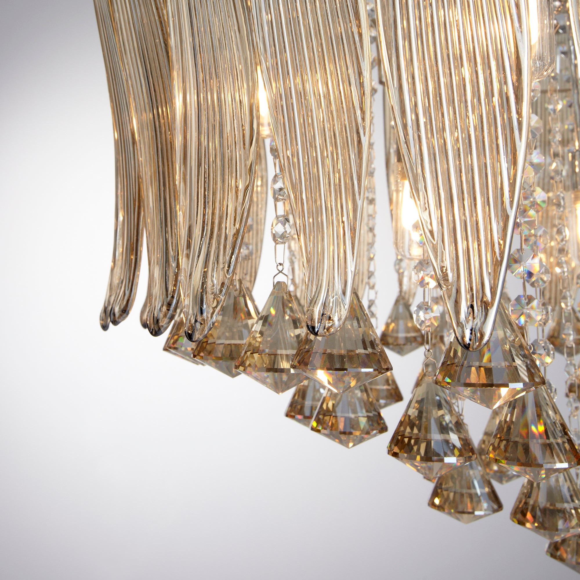 Olivia 8 Light Pendant By Cyan Design