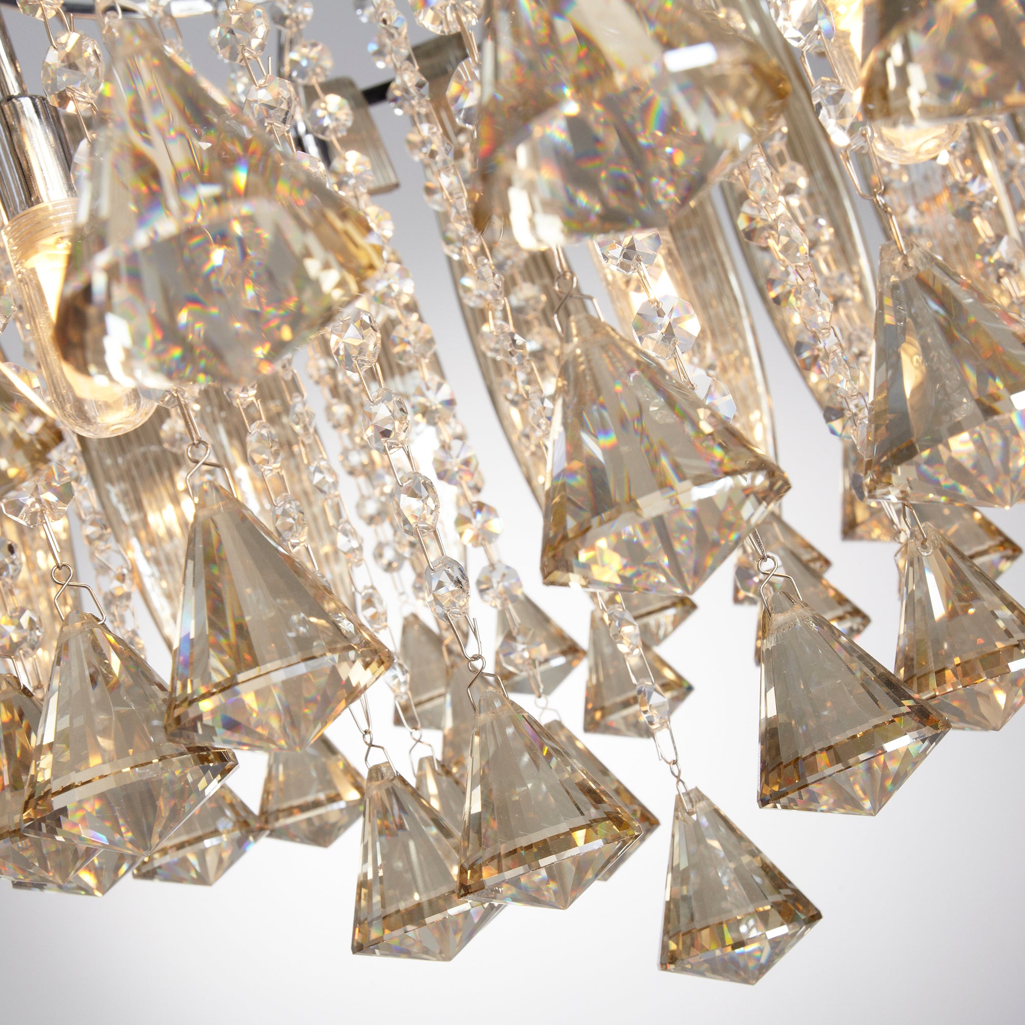 Olivia 8 Light Pendant By Cyan Design