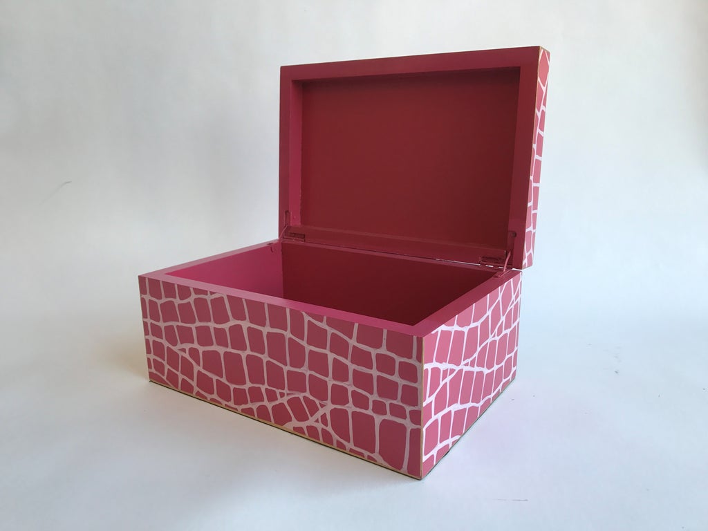 Dana Gibson Croc Box