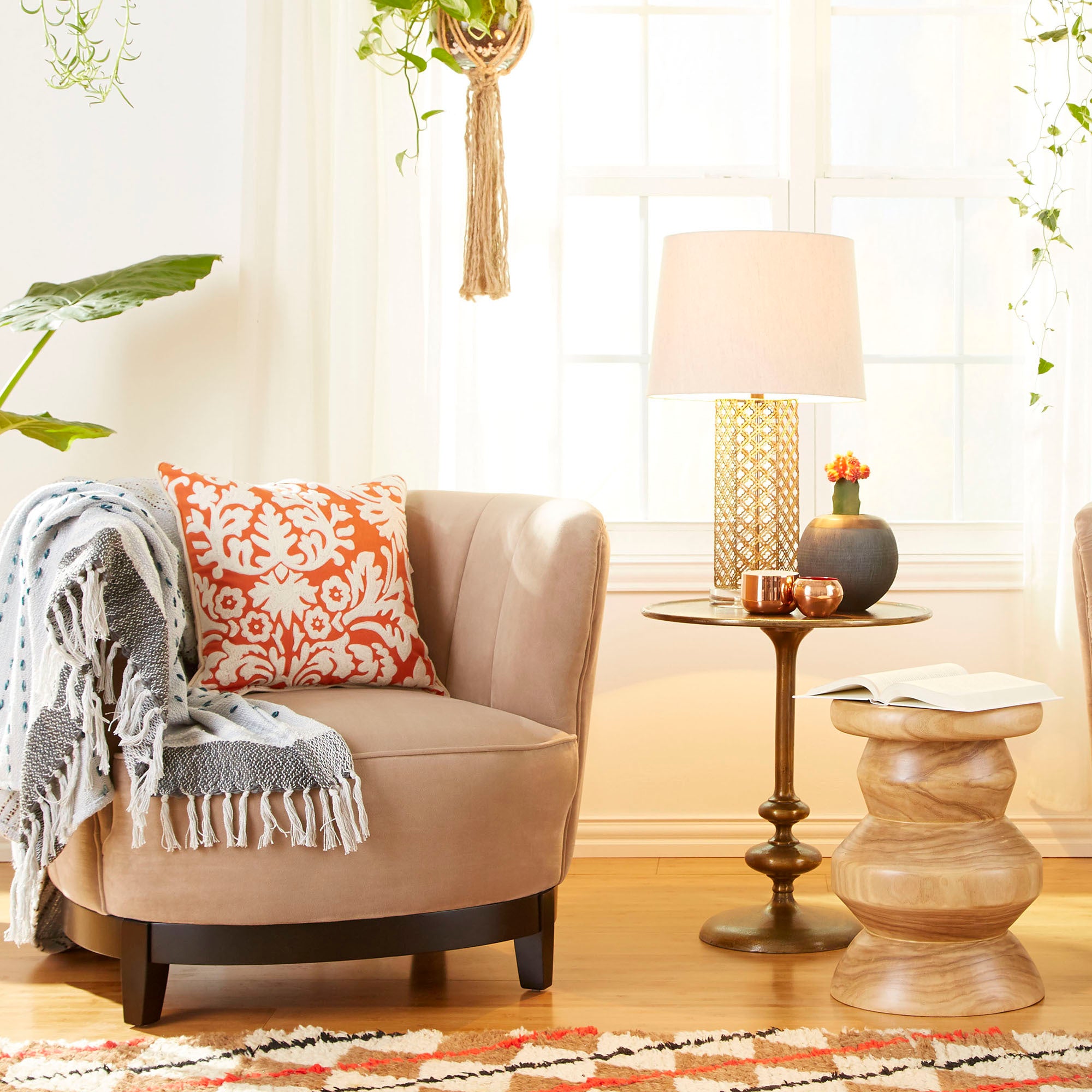 Tote Side Table By Cyan Design