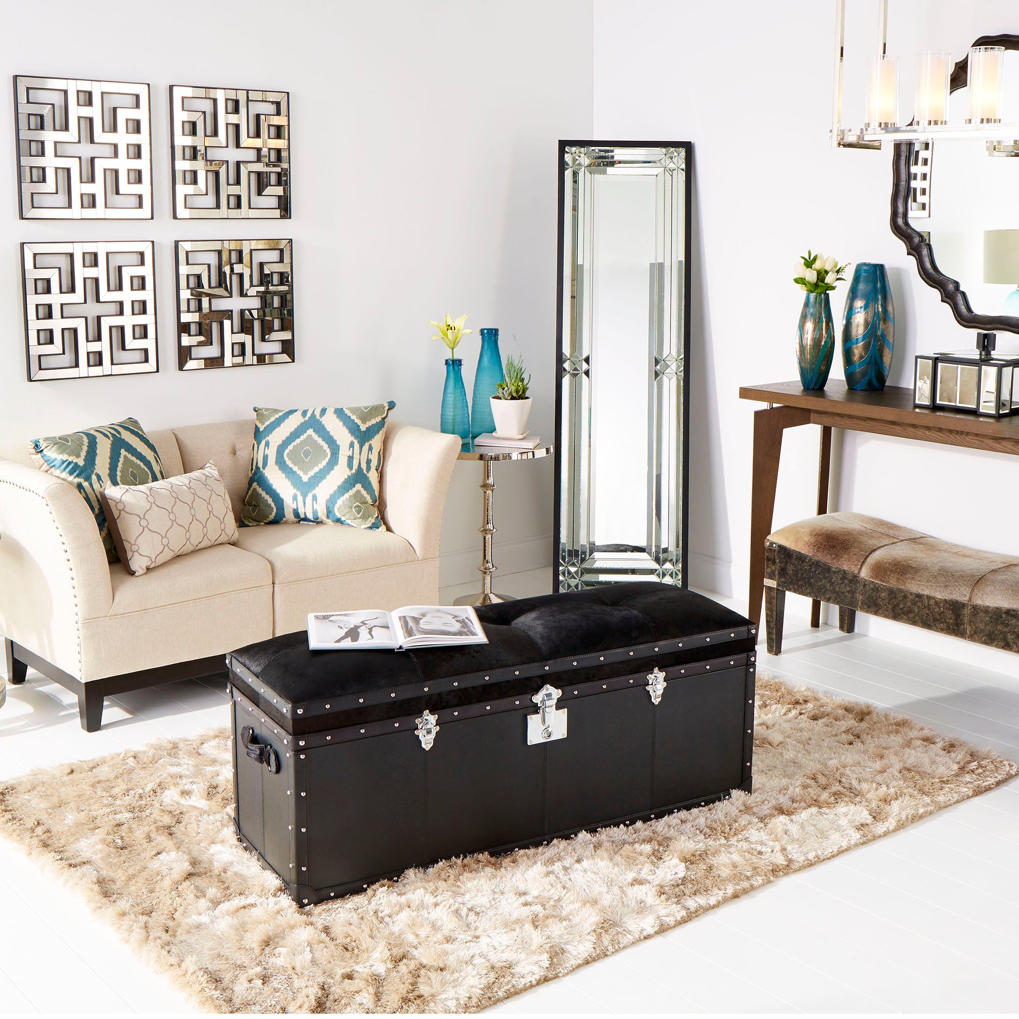 Aubrey Table Lamp By Cyan Design