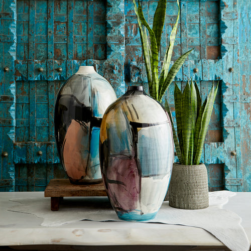 Carmen Vase No.2 By Cyan Design