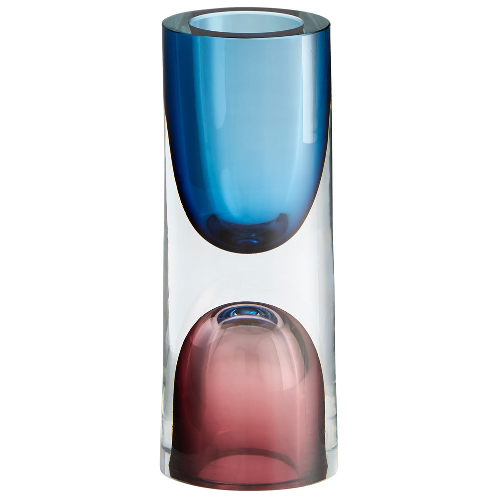 Small Majeure Vase By Cyan Design